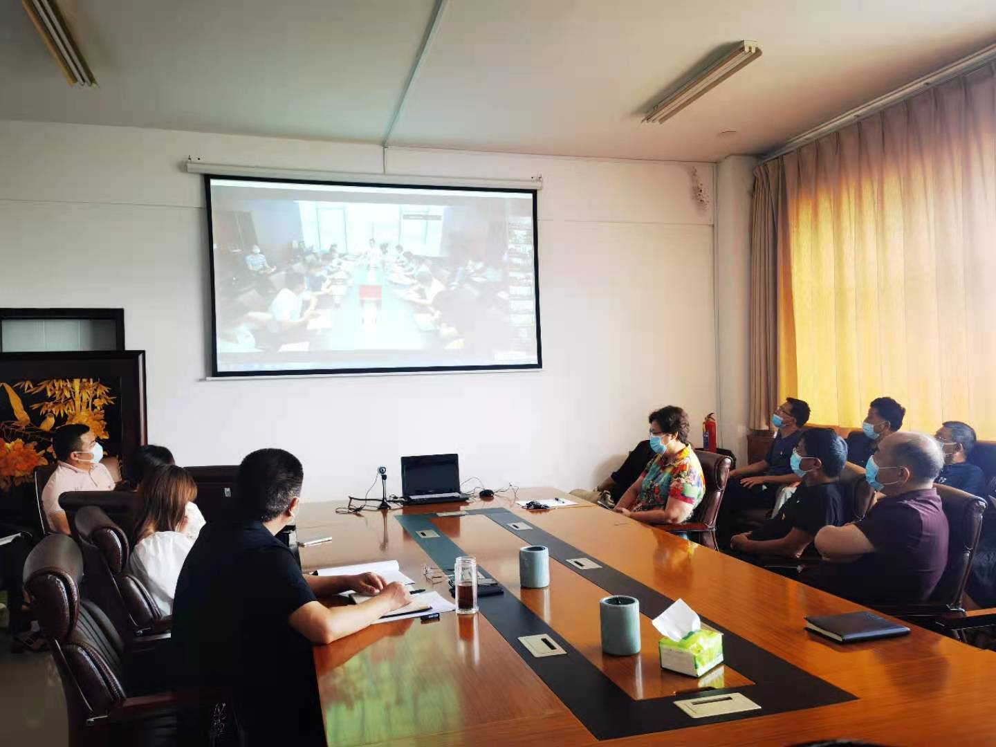 設(shè)計院收聽收看四史宣講.jpg 設(shè)計院收聽收看四史宣講.jpg