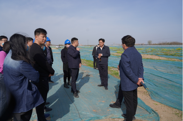 市產(chǎn)業(yè)集團(tuán)董事長(zhǎng)劉培建調(diào)研3.29(1)371.png 市產(chǎn)業(yè)集團(tuán)董事長(zhǎng)劉培建調(diào)研3.29(1)371.png