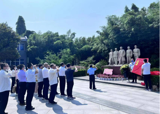 7.1迎七一，探尋紅色足跡 重溫紅色記憶(1)(1)470.png