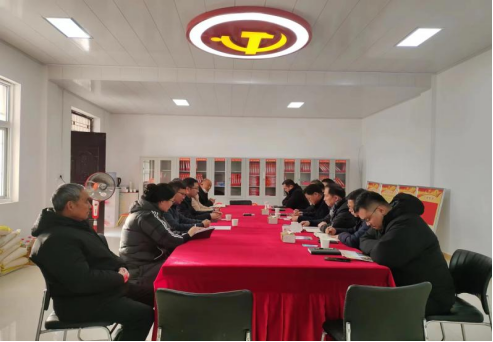 1.15市產(chǎn)投集團(tuán)赴邢寨慰問簡報(bào)(2)176.png 1.15市產(chǎn)投集團(tuán)赴邢寨慰問簡報(bào)(2)176.png