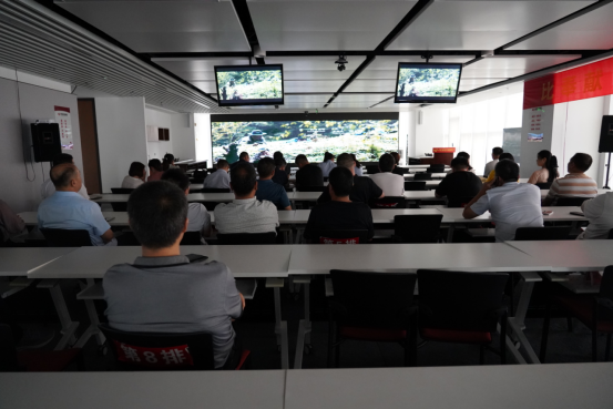 8.28市產(chǎn)業(yè)集團組織集中觀看民族團結主旋律電影《紅緣》226.png 8.28市產(chǎn)業(yè)集團組織集中觀看民族團結主旋律電影《紅緣》226.png