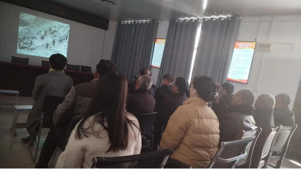 深入基層察實情 匯聚合力促發(fā)展—11.16活動簡報1098.png 深入基層察實情 匯聚合力促發(fā)展—11.16活動簡報1098.png